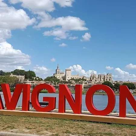 Le Du Pre En * Avignon