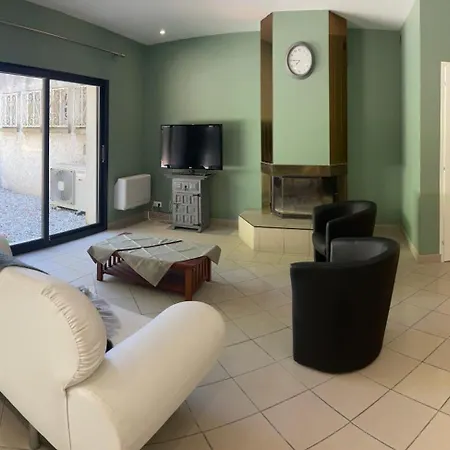 Le Du Pre En Holiday home Avignon